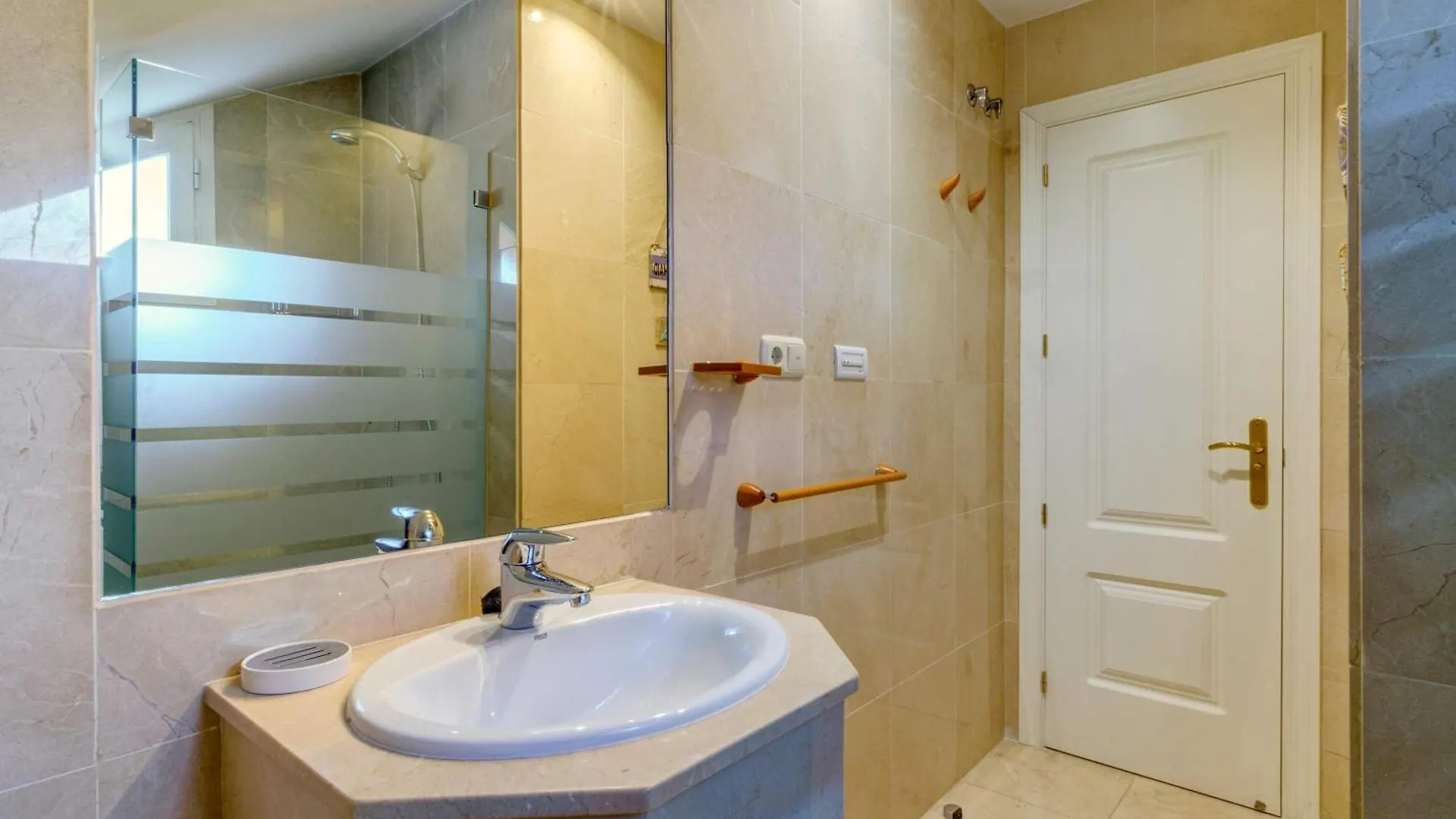 Siroko Penthouse At The Beach Marbella 0*,  Spain