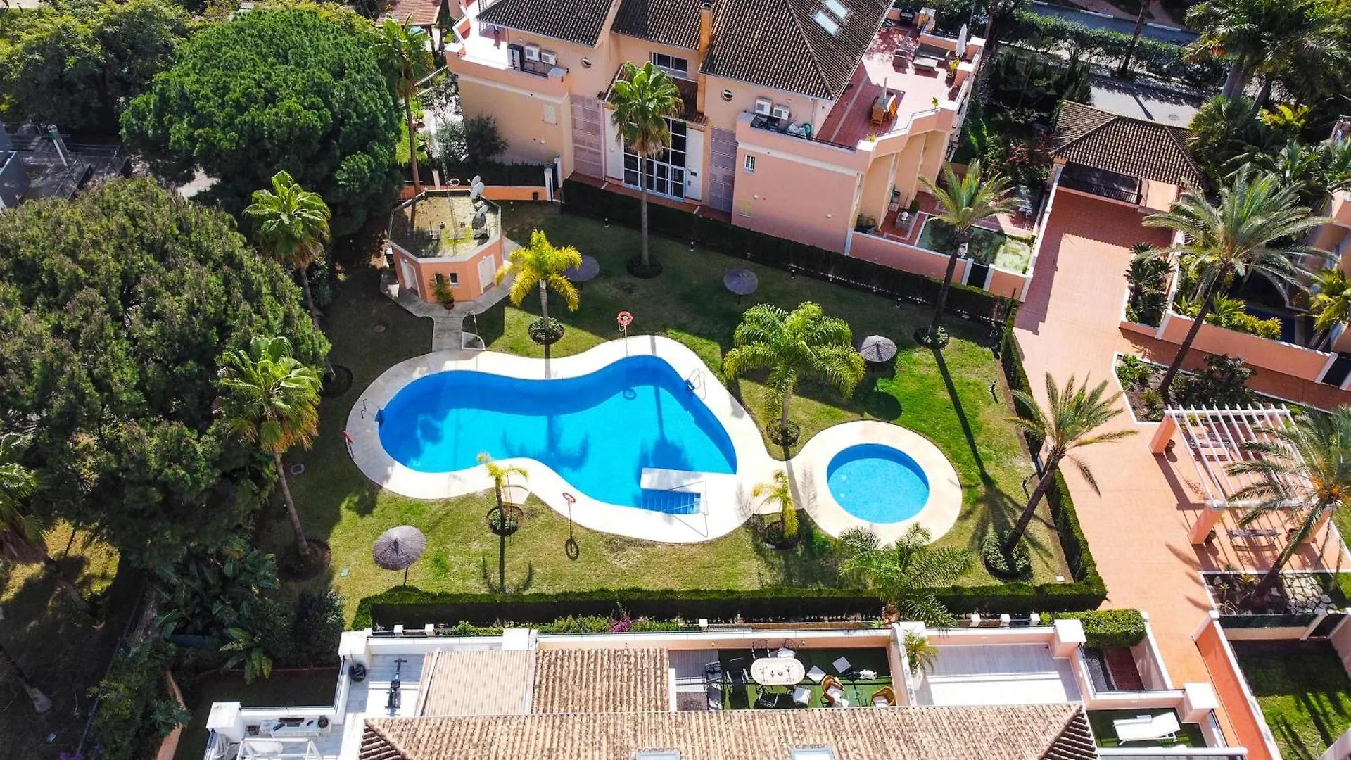 Siroko Penthouse At The Beach Marbella Spain