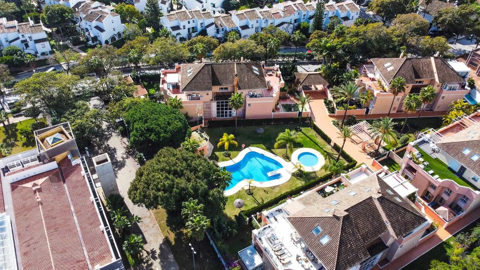 Siroko Penthouse At The Beach Marbella