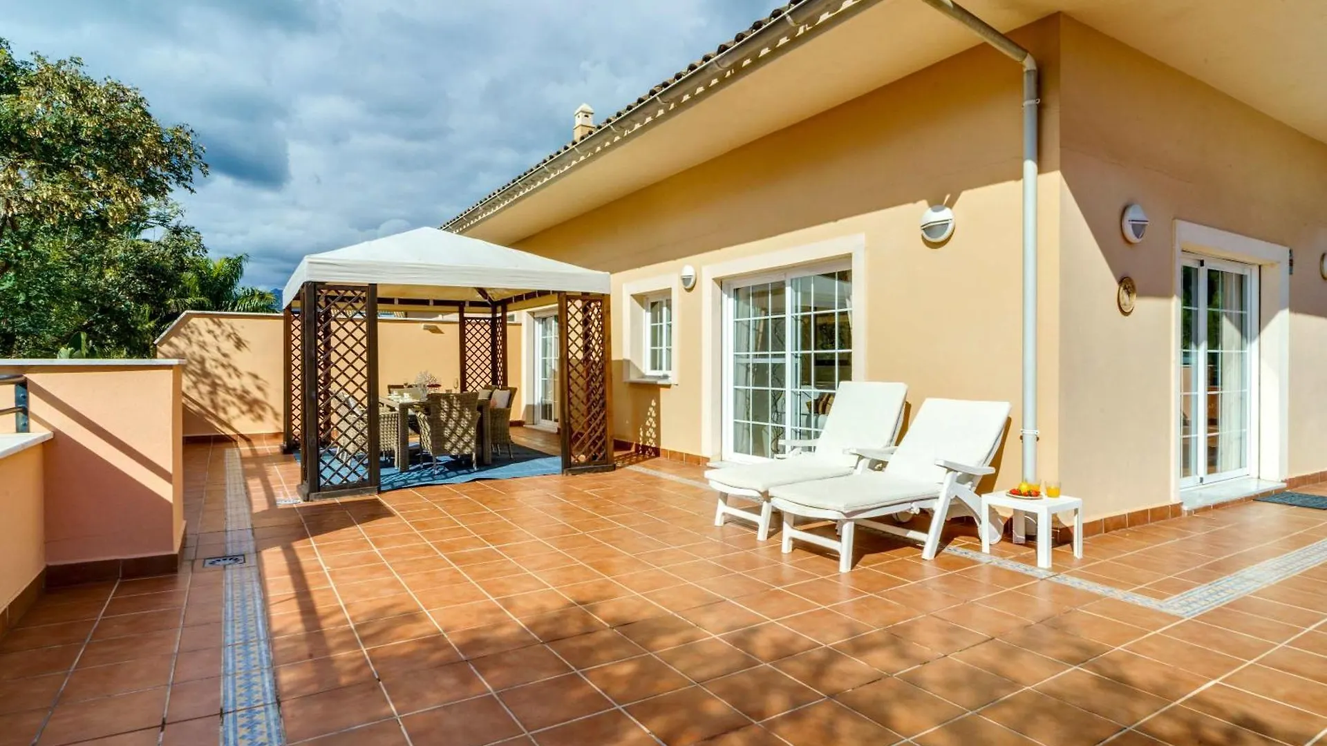 Siroko Penthouse At The Beach Marbella Spain